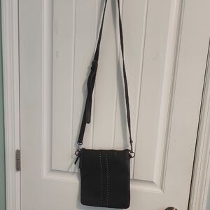 Montana West Black Crossbody Bag with Sleek Design (D-21)